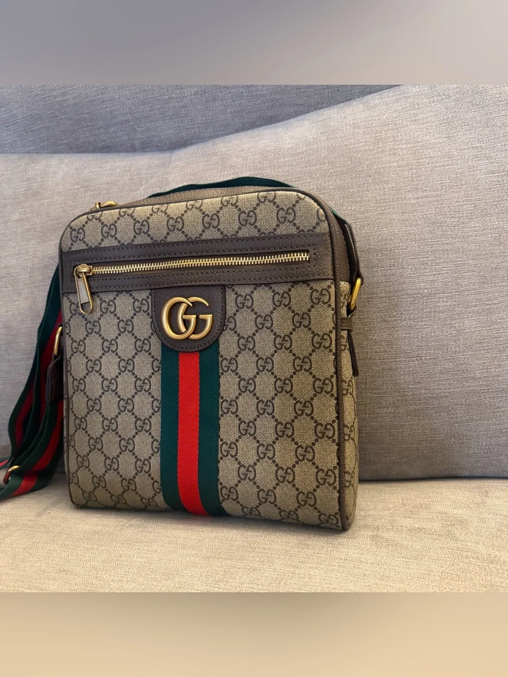 Gucci gg brown